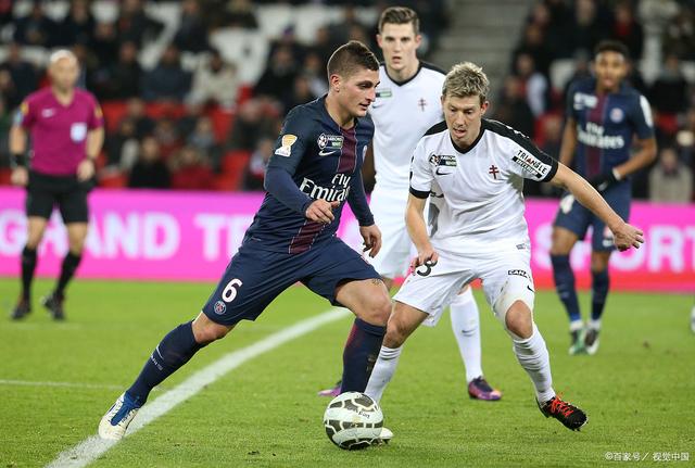 爱游戏-羽毛球队关键时刻救险,巴黎力保胜局拿下系列赛(羽毛球世界锦标赛在巴黎举行,中国女子羽毛球队的小蒋)