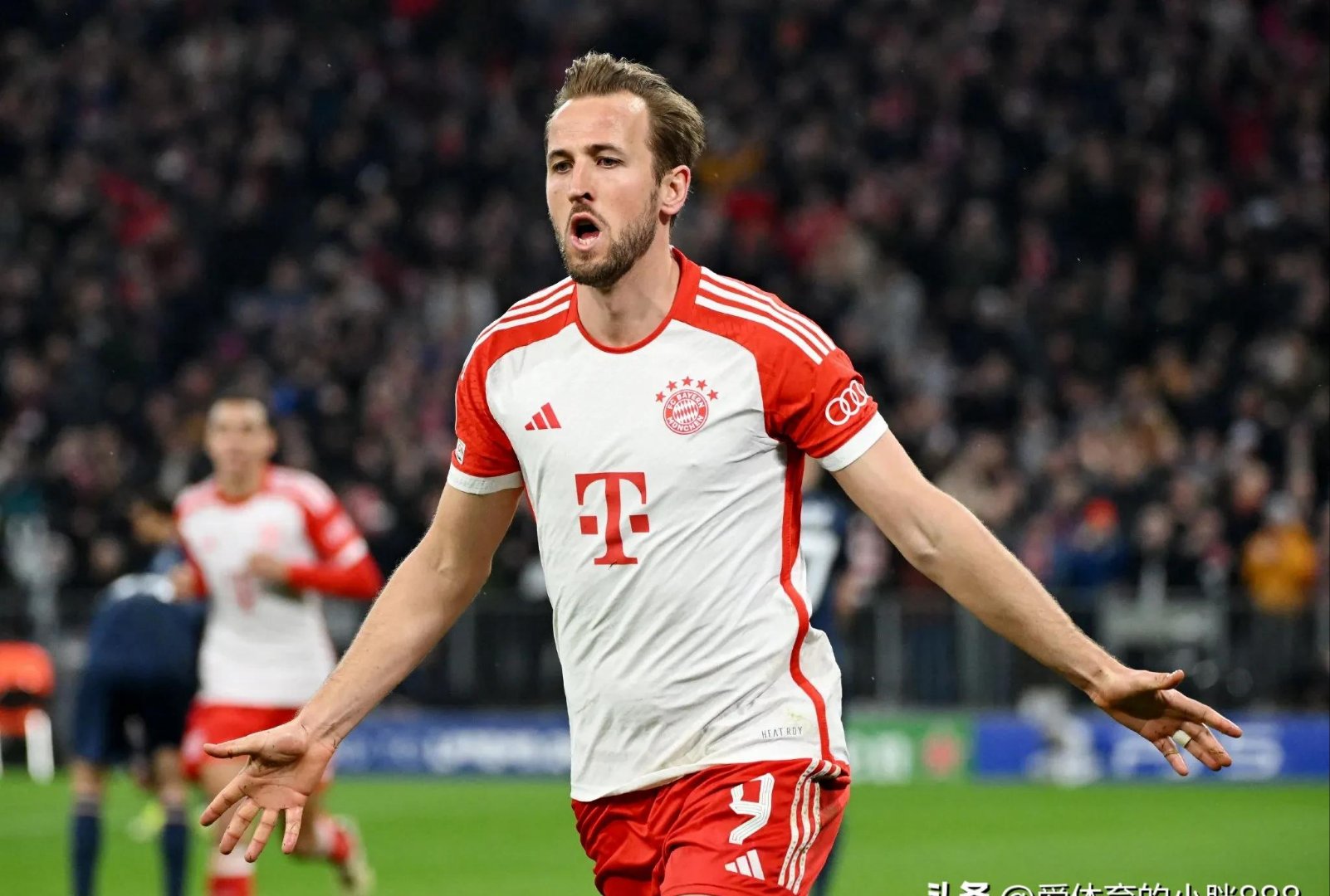 爱游戏游戏平台-蒂姆在拜仁比赛中重要助攻，战术调整引发热议！比赛高潮迭起的简单介绍