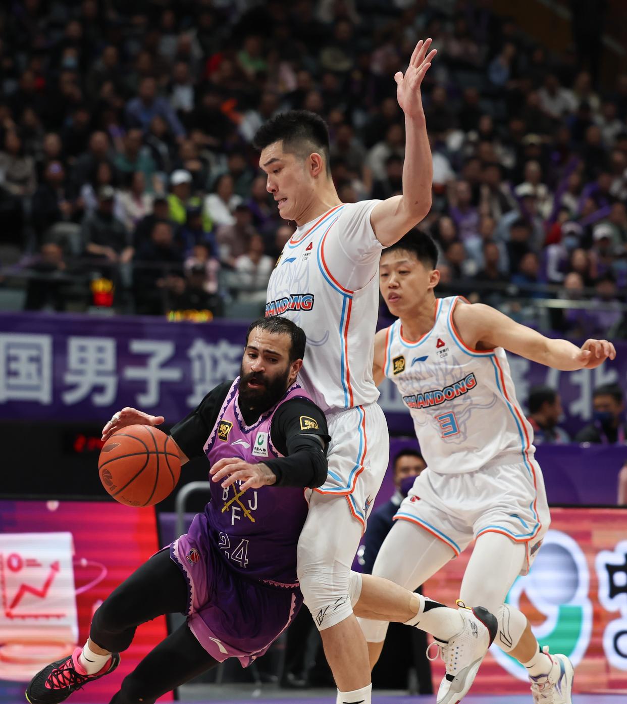 AYX GAMES-包含CBA季后赛赛程吃紧，AC米兰国际比赛日伤情更新，压力陡增，团队化学反应显著的词条